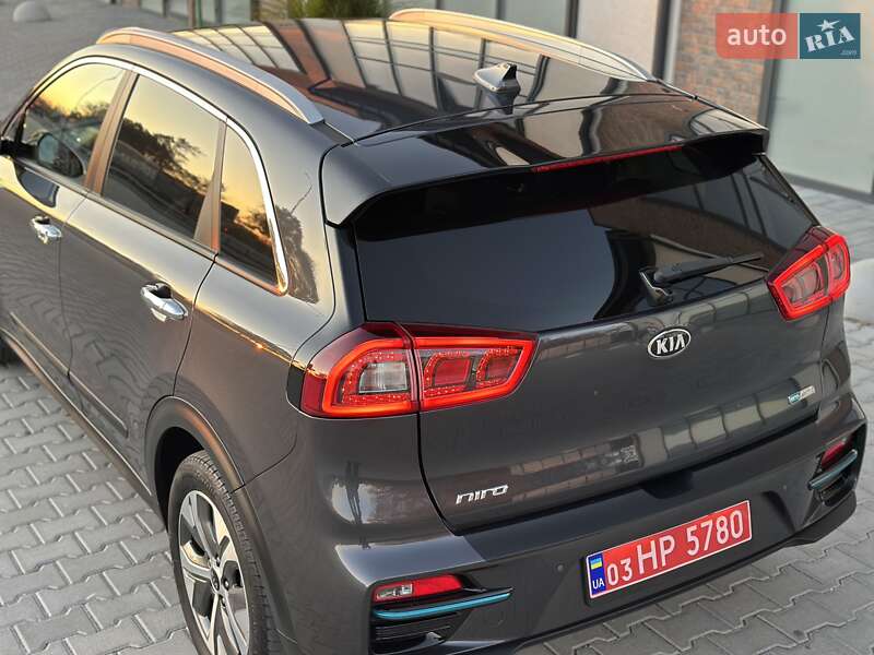 Внедорожник / Кроссовер Kia Niro 2020 в Тернополе фото 21 Внедорожник / Кроссовер Kia Niro 2020 в Тернополе
