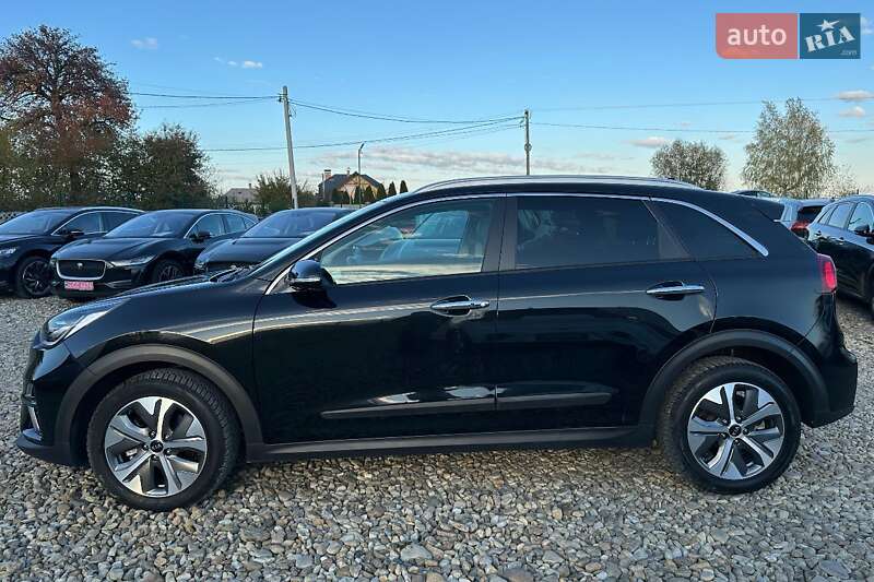 Позашляховик / Кросовер Kia Niro 2020 в Львові фото 24 Позашляховик / Кросовер Kia Niro 2020 в Львові