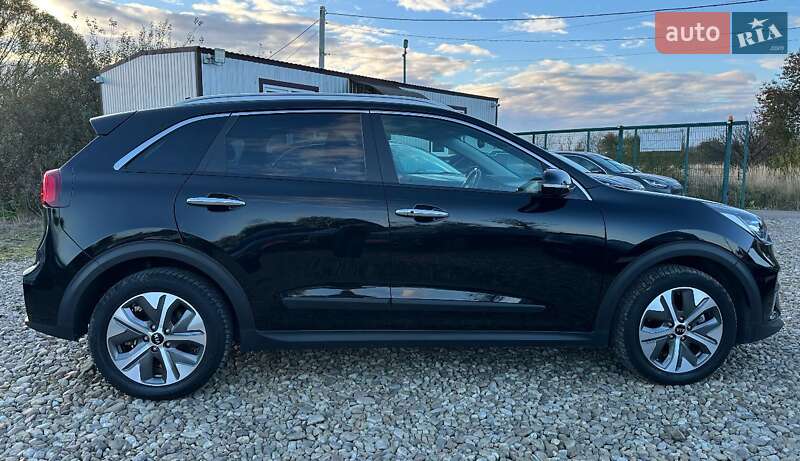 Позашляховик / Кросовер Kia Niro 2020 в Львові фото 28 Позашляховик / Кросовер Kia Niro 2020 в Львові