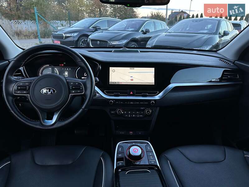 Позашляховик / Кросовер Kia Niro 2020 в Львові фото 37 Позашляховик / Кросовер Kia Niro 2020 в Львові