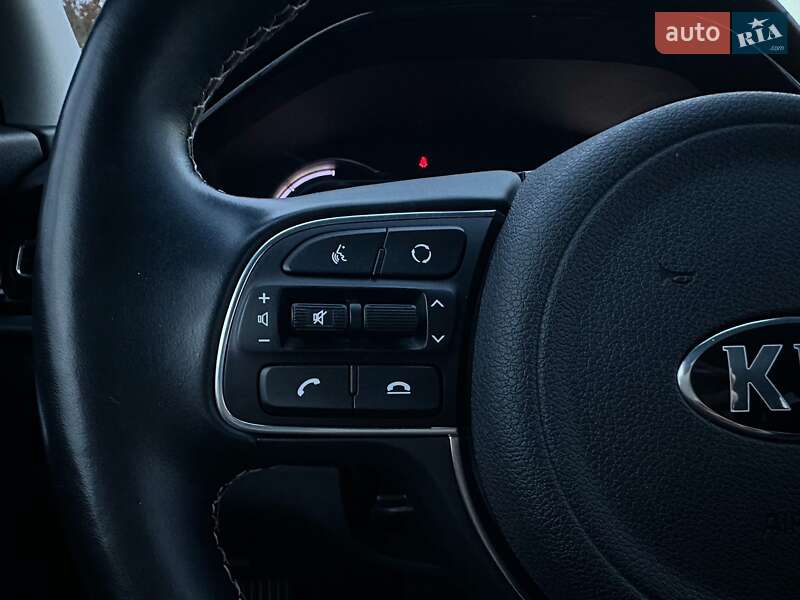 Позашляховик / Кросовер Kia Niro 2020 в Львові фото 50 Позашляховик / Кросовер Kia Niro 2020 в Львові