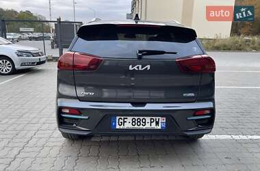 Внедорожник / Кроссовер Kia Niro 2022 в 