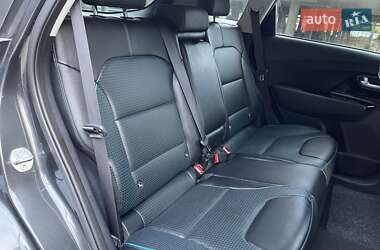 Внедорожник / Кроссовер Kia Niro 2022 в 