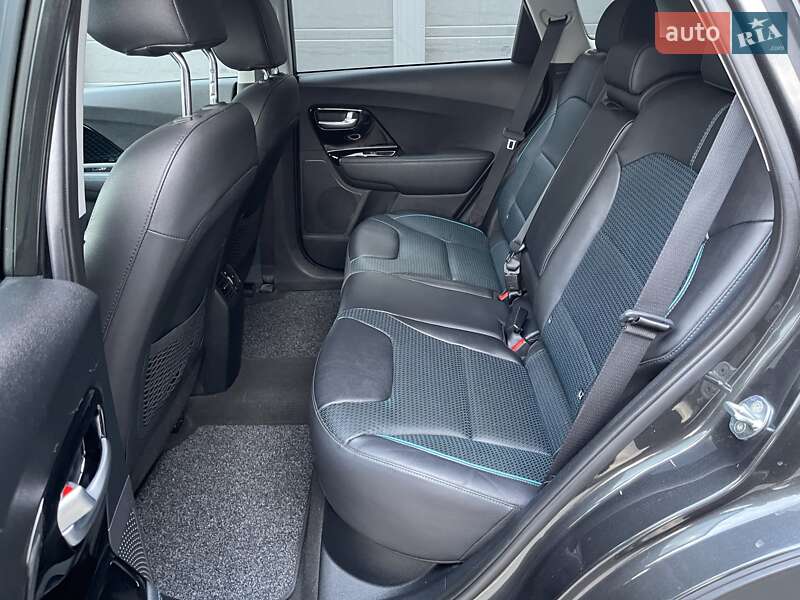 Внедорожник / Кроссовер Kia Niro 2022 в Львове фото 36 Внедорожник / Кроссовер Kia Niro 2022 в Львове