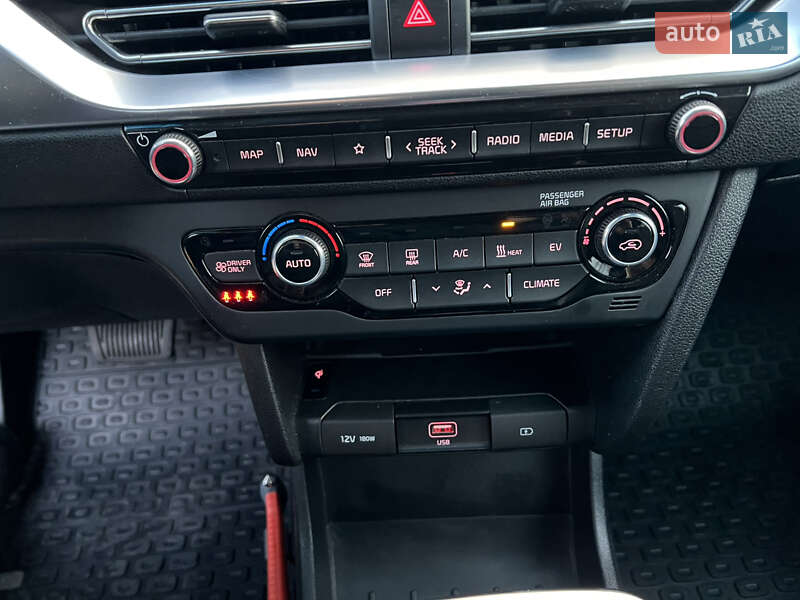 Внедорожник / Кроссовер Kia Niro 2020 в Львове фото 21 Внедорожник / Кроссовер Kia Niro 2020 в Львове