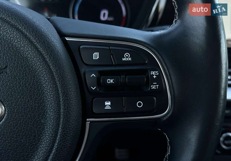 Позашляховик / Кросовер Kia Niro 2021 в Львові
