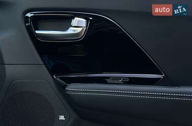 Внедорожник / Кроссовер Kia Niro 2021 в 