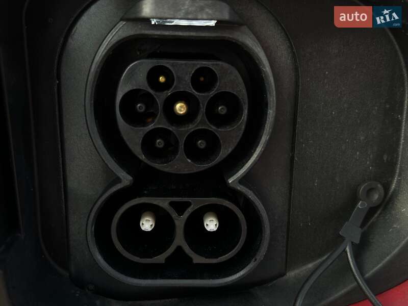 Позашляховик / Кросовер Kia Niro 2020 в Львові фото 21 Позашляховик / Кросовер Kia Niro 2020 в Львові