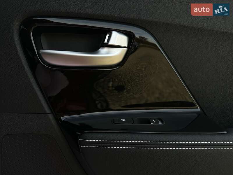 Позашляховик / Кросовер Kia Niro 2020 в Львові фото 85 Позашляховик / Кросовер Kia Niro 2020 в Львові