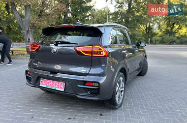 Внедорожник / Кроссовер Kia Niro 2020 в 