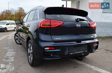 Позашляховик / Кросовер Kia Niro 2020 в  фото 26 Позашляховик / Кросовер Kia Niro 2020 в