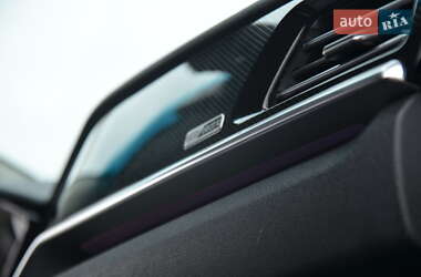 Позашляховик / Кросовер Kia Niro 2020 в  фото 59 Позашляховик / Кросовер Kia Niro 2020 в