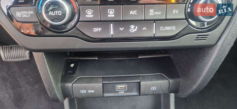 Внедорожник / Кроссовер Kia Niro 2019 в Дубно фото 22 Внедорожник / Кроссовер Kia Niro 2019 в Дубно