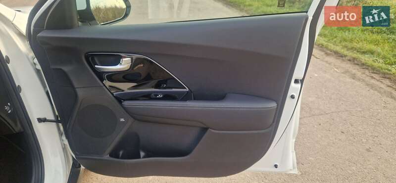 Внедорожник / Кроссовер Kia Niro 2019 в Дубно фото 30 Внедорожник / Кроссовер Kia Niro 2019 в Дубно