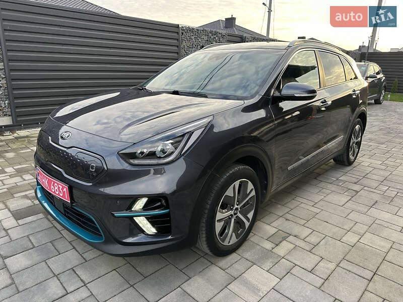 Позашляховик / Кросовер Kia Niro 2020 в Луцьку фото 3 Позашляховик / Кросовер Kia Niro 2020 в Луцьку