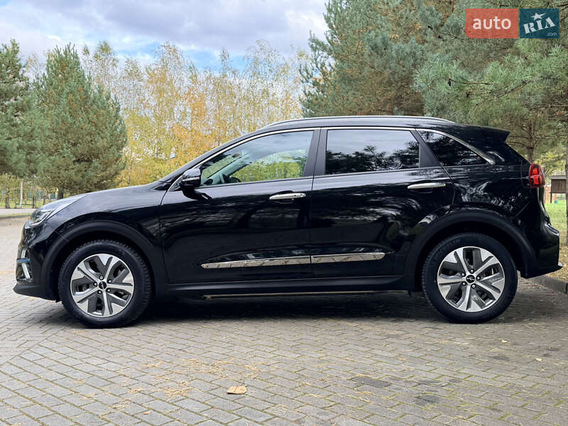Позашляховик / Кросовер Kia Niro 2022 в Дрогобичі фото 13 Позашляховик / Кросовер Kia Niro 2022 в Дрогобичі