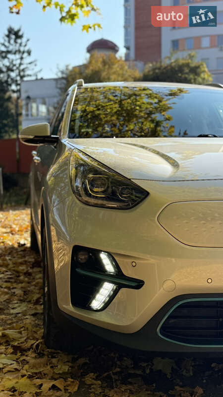 Внедорожник / Кроссовер Kia Niro 2020 в Тернополе