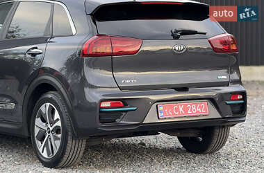 Внедорожник / Кроссовер Kia Niro 2020 в 