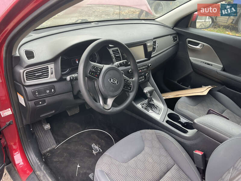 Внедорожник / Кроссовер Kia Niro 2018 в Колках фото 5 Внедорожник / Кроссовер Kia Niro 2018 в Колках