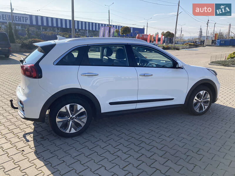 Внедорожник / Кроссовер Kia Niro 2021 в Черновцах фото 6 Внедорожник / Кроссовер Kia Niro 2021 в Черновцах
