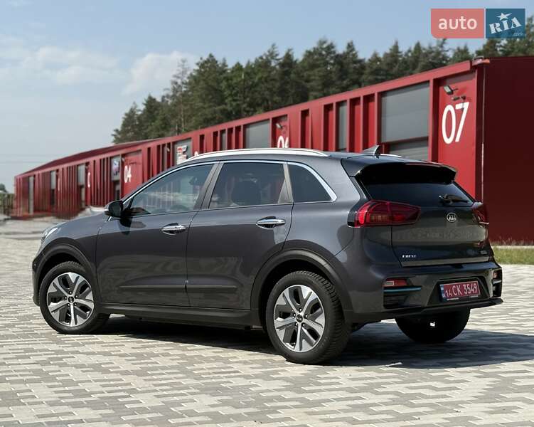 Позашляховик / Кросовер Kia Niro 2020 в Львові фото 5 Позашляховик / Кросовер Kia Niro 2020 в Львові