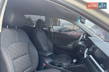 Внедорожник / Кроссовер Kia Niro 2020 в 