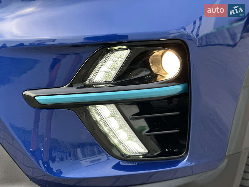 Внедорожник / Кроссовер Kia Niro 2022 в Ровно