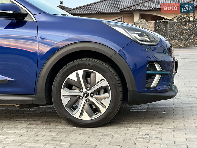 Внедорожник / Кроссовер Kia Niro 2022 в Ровно