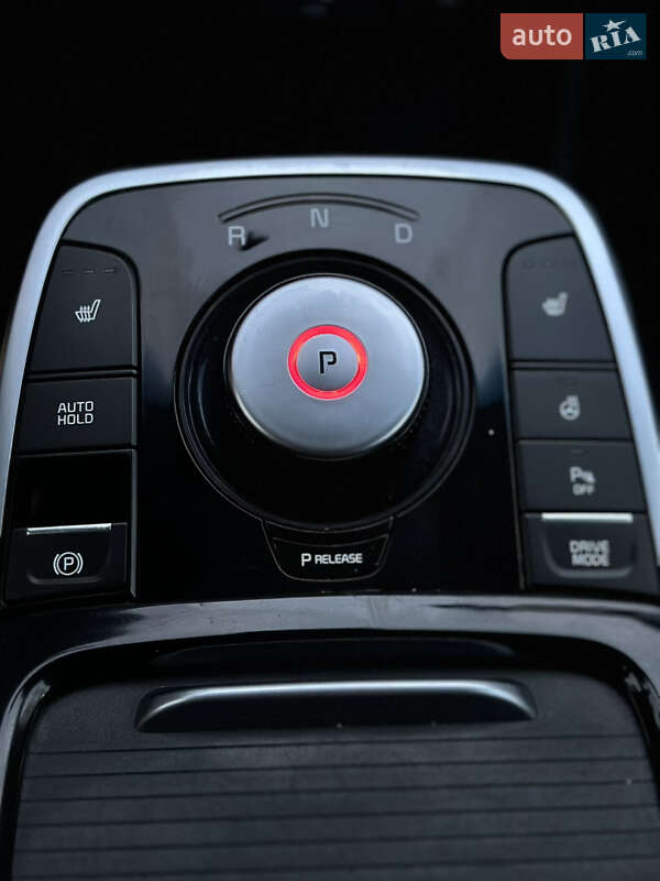 Внедорожник / Кроссовер Kia Niro 2022 в Ровно