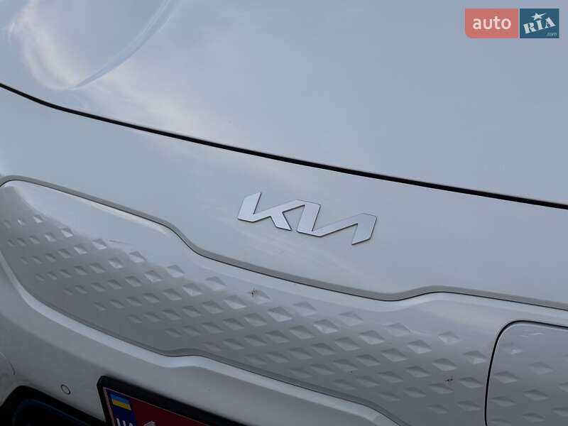Позашляховик / Кросовер Kia Niro 2021 в Львові фото 19 Позашляховик / Кросовер Kia Niro 2021 в Львові