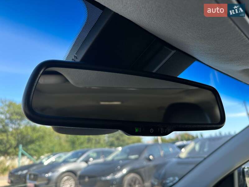 Позашляховик / Кросовер Kia Niro 2020 в Львові фото 36 Позашляховик / Кросовер Kia Niro 2020 в Львові