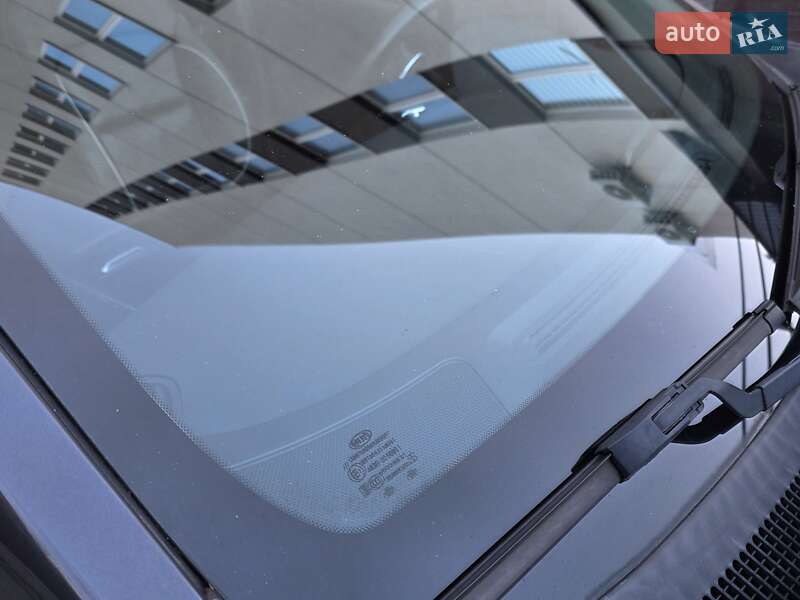 Внедорожник / Кроссовер Kia Niro 2020 в Тернополе