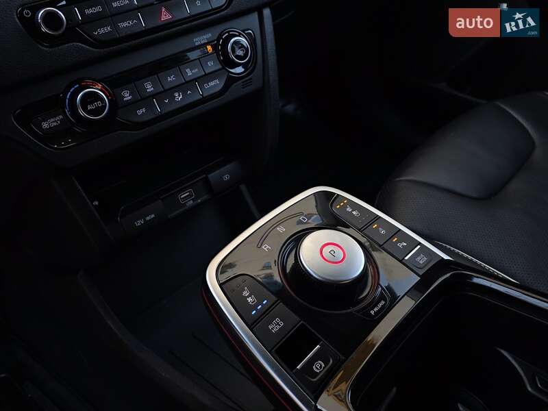 Внедорожник / Кроссовер Kia Niro 2020 в Тернополе