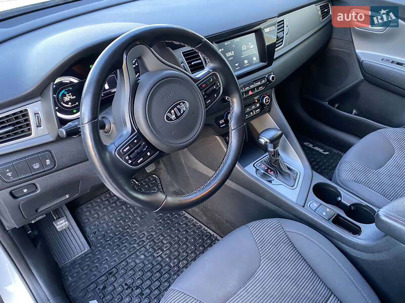 Внедорожник / Кроссовер Kia Niro 2019 в Черноморске фото 7 Внедорожник / Кроссовер Kia Niro 2019 в Черноморске