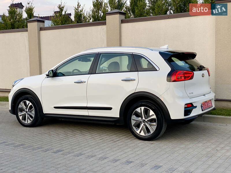 Внедорожник / Кроссовер Kia Niro 2021 в Львове
