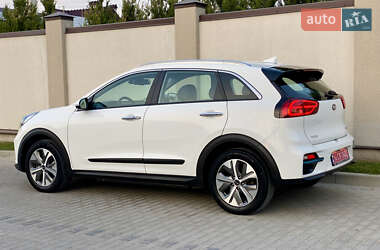 Внедорожник / Кроссовер Kia Niro 2021 в 