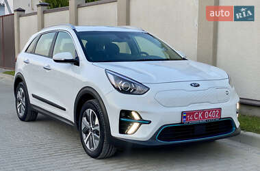 Внедорожник / Кроссовер Kia Niro 2021 в 