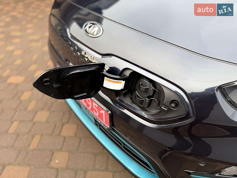 Позашляховик / Кросовер Kia Niro 2020 в Чернівцях фото 27 Позашляховик / Кросовер Kia Niro 2020 в Чернівцях