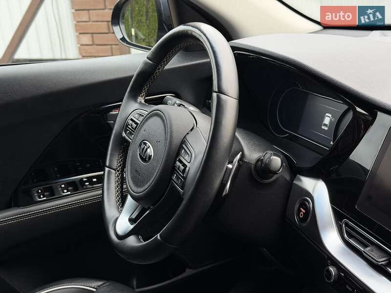 Позашляховик / Кросовер Kia Niro 2020 в Чернівцях фото 40 Позашляховик / Кросовер Kia Niro 2020 в Чернівцях