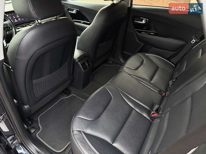 Позашляховик / Кросовер Kia Niro 2020 в Чернівцях фото 57 Позашляховик / Кросовер Kia Niro 2020 в Чернівцях