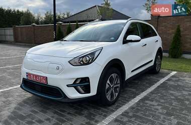 Внедорожник / Кроссовер Kia Niro 2021 в 