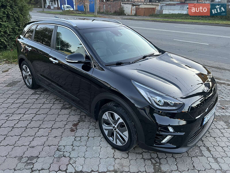 Внедорожник / Кроссовер Kia Niro 2019 в Черновцах фото 5 Внедорожник / Кроссовер Kia Niro 2019 в Черновцах