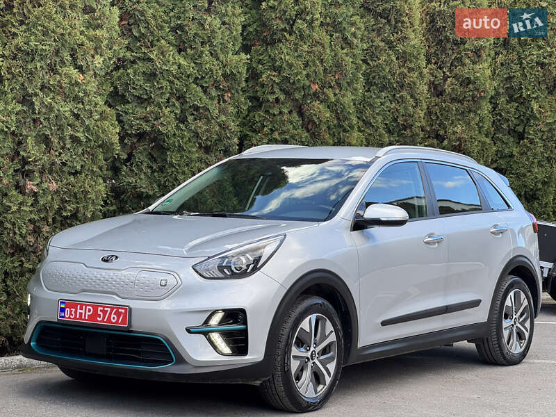 Позашляховик / Кросовер Kia Niro 2021 в Тернополі фото 24 Позашляховик / Кросовер Kia Niro 2021 в Тернополі