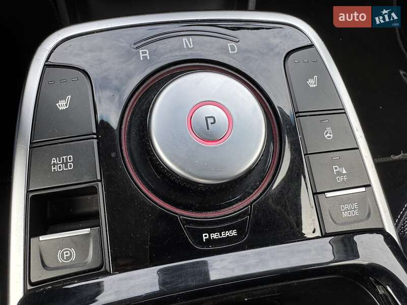 Внедорожник / Кроссовер Kia Niro 2020 в Коломые фото 19 Внедорожник / Кроссовер Kia Niro 2020 в Коломые