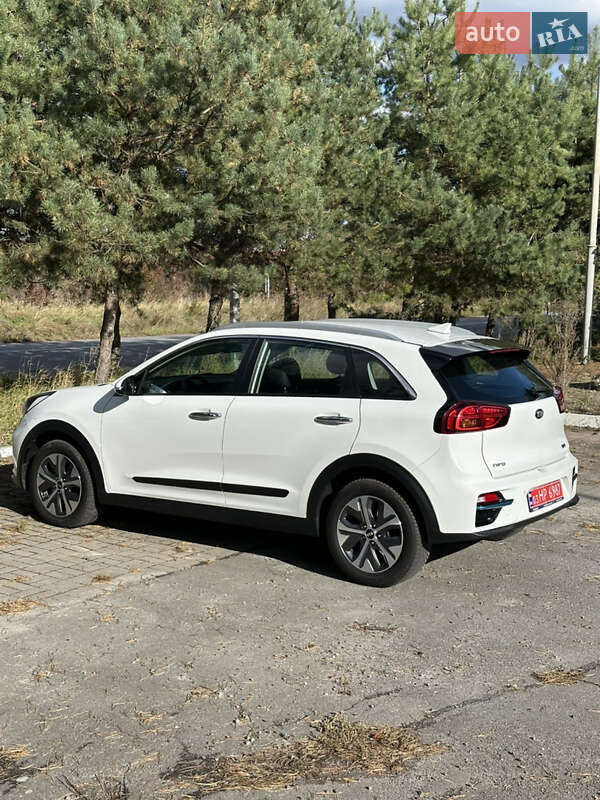 Позашляховик / Кросовер Kia Niro 2020 в Львові фото 20 Позашляховик / Кросовер Kia Niro 2020 в Львові