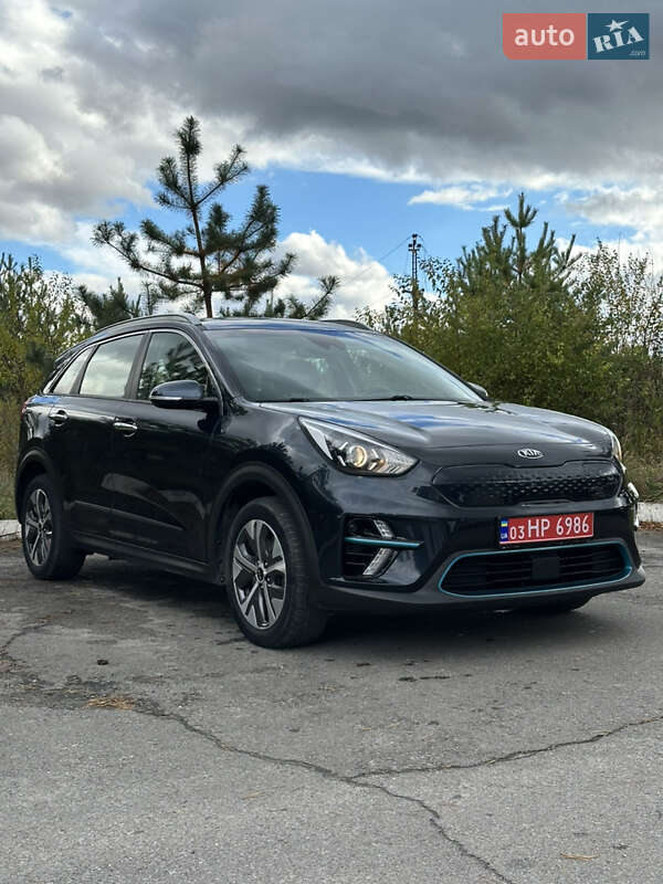 Позашляховик / Кросовер Kia Niro 2020 в Золочеві
