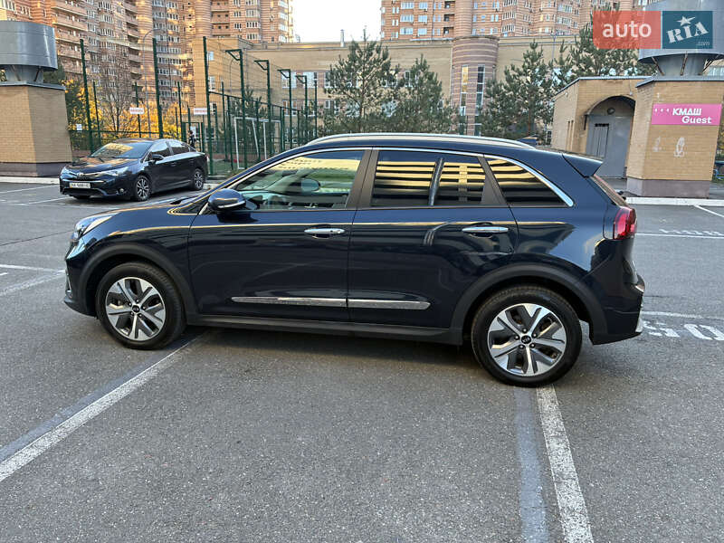 Внедорожник / Кроссовер Kia Niro 2020 в Киеве