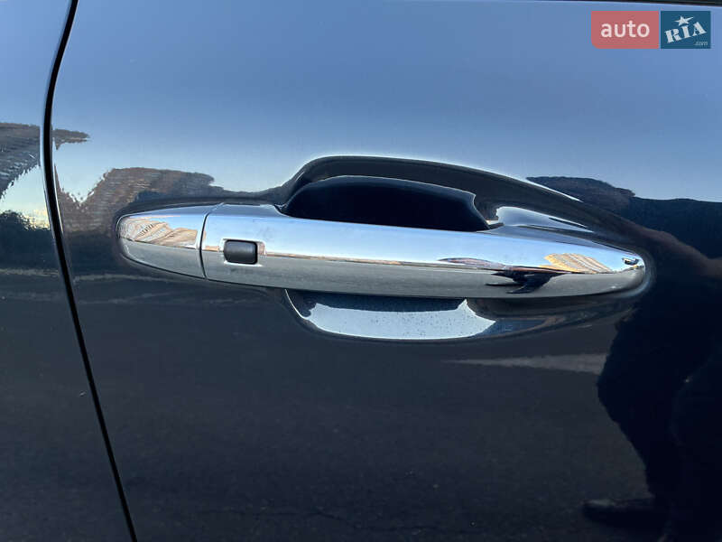 Внедорожник / Кроссовер Kia Niro 2020 в Киеве