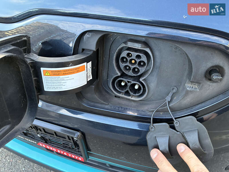 Внедорожник / Кроссовер Kia Niro 2020 в Киеве