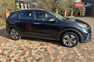 Внедорожник / Кроссовер Kia Niro 2020 в 